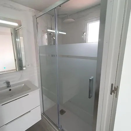 House * 托雷维耶哈